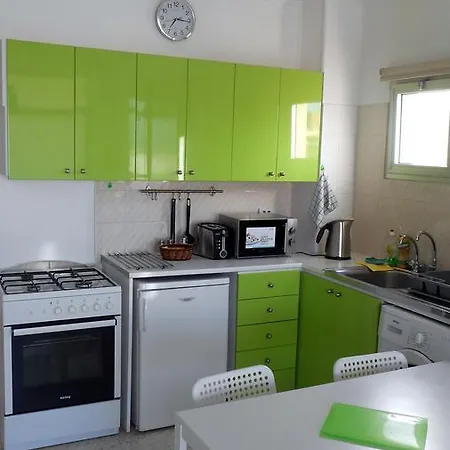 Apartment Sea Anemone *